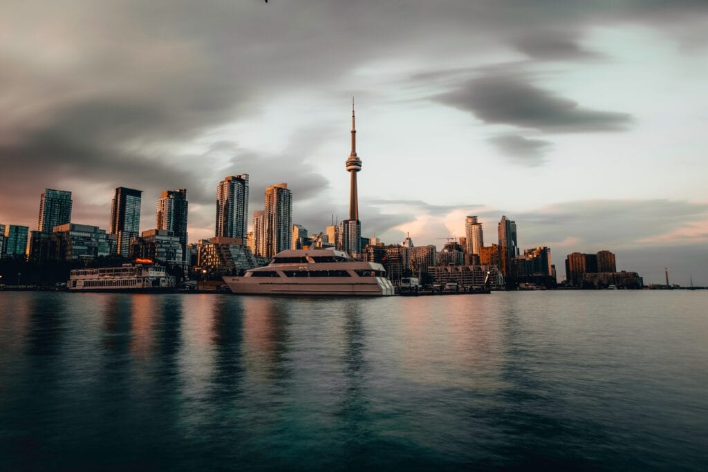 Le Canada